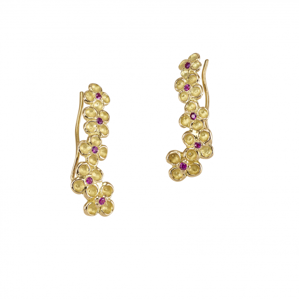 Boucle d'oreilles Jardin mystérieux creatrice Anais Rheiner or jaune ciseler sertis de diamants