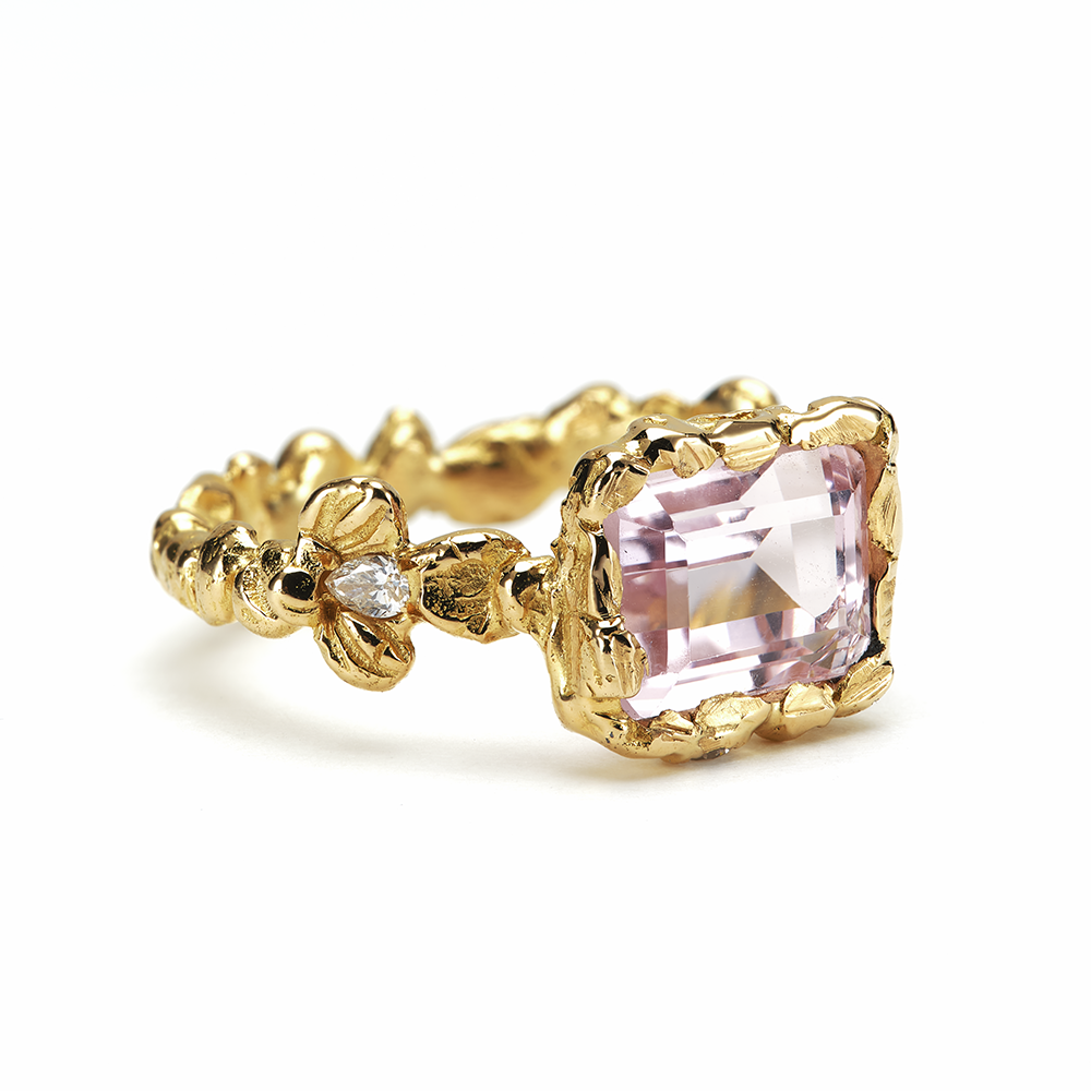 Anais Rheiner Bague Tendresse d’aurore or jaune 18 carat Morganite et diamants