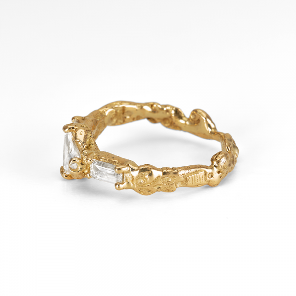Bague Traine lumineuse  Anais rheiner 18 carat Or jaune et diamants