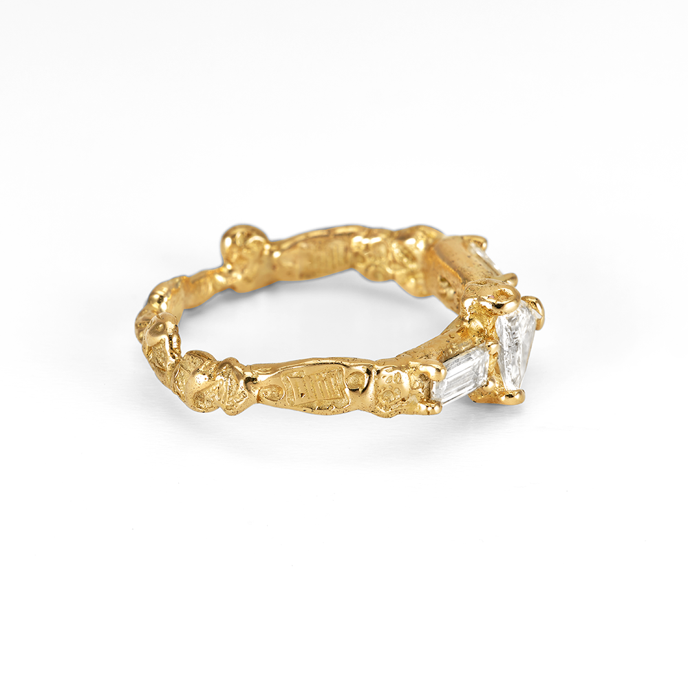 Bague Traine lumineuse Anais Rheiner bijouterie fabrication francaise or jaune et diamants